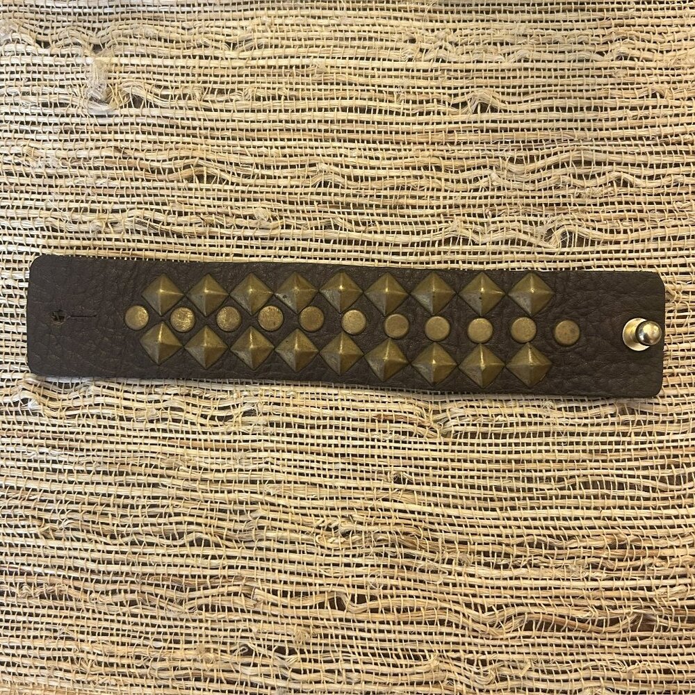 Vintage Boho Goth Cyberpunk Punk Biker Brown Leather Wristband Brass Studded